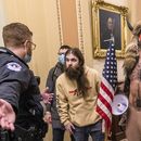 Simpatizante de Trump se arrepiente de asaltar el Capitolio