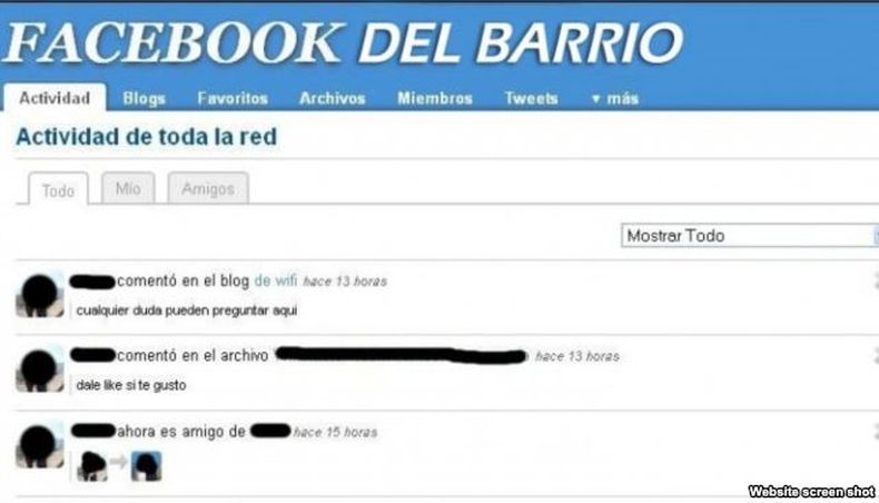 Jóvenes cubanos permanecen noches enteras conectados a redes sociales libres y sin censura, donde corren los ?chismes? de la comunidad y proliferan el romance y los negocios, fuera del control del gobierno.