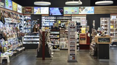 Parlamento eslovaco aprueba plan para dar dinero a vacunados