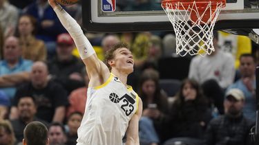 Markkanen regresa para ayudar al Jazz, que apalea a Clippers