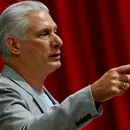 El presidente cubano Miguel Díaz-Canel pronuncia un discurso de bienvenida a los participantes de la caravana Nuestra América Convoy a Cuba en el Palacio de Convenciones, el viernes 20 de marzo de 2026, en La Habana, Cuba. (Adalberto Roque/Foto compartida vía AP)