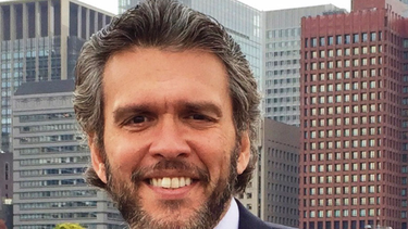 el fin de la equidistancia...