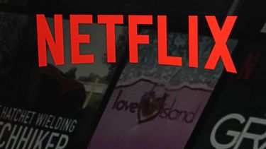 ARCHIVO - Logo de Netflix en una foto del sitio web de la empresa, Nueva York, 2 de febrero de 2023. Netflix registró su tercer trimestre consecutivo de aumento de los suscriptores en los últimos tres meses de 2023, finalizando un año de recuperación que incluyó una ofensiva contra los espectadores que se aprovechaban clandestinamente del servicio de streaming y algunos aumentos de precios, se informó el miércoles 24 de enero de 2024. (AP Foto/Richard Drew, File)