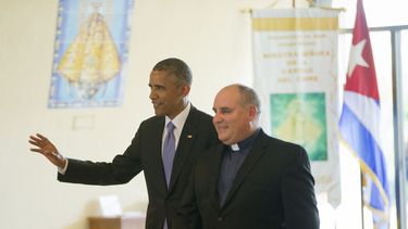 Obama visita santuario católico cubano en Miami