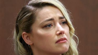 miembro del jurado revelo que amber heard lloro con lagrimas de cocodrilo
