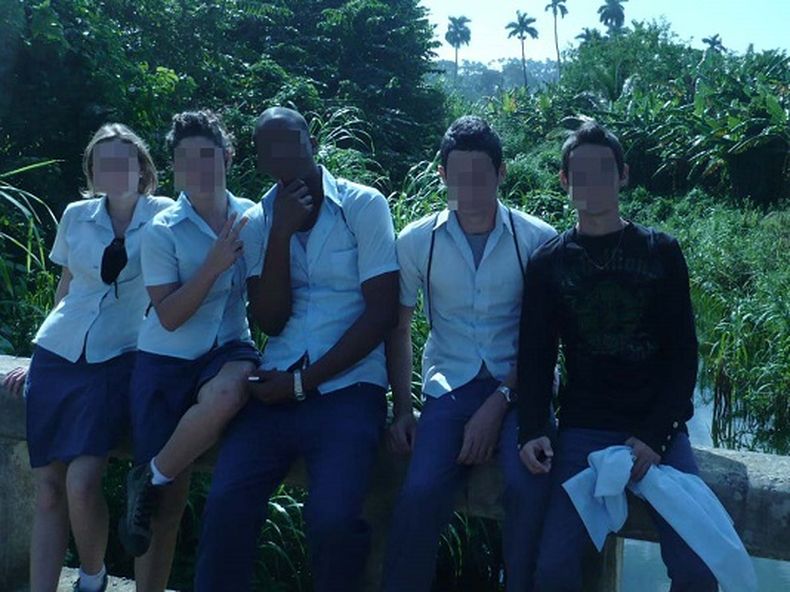 Testimonios de los adolescentes de la Cuba de hoy. Abandonarán la isla tan pronto puedan.