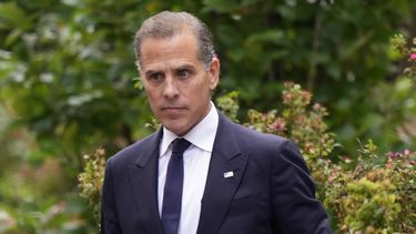ARCHIVO - Hunter Biden sale de la corte federal el 11 de junio de 2024, en Wilmington, Del (Foto AP/Matt Slocum)