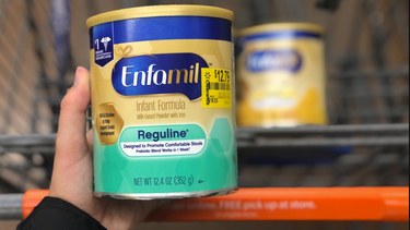 sigue la escasez de formula para bebes: se agoto el 30% de las marcas populares