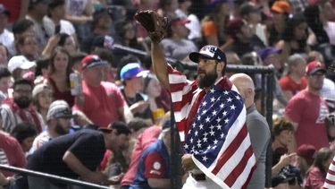 Bumgarner y Diamondbacks propinan 5to revés en fila a SF