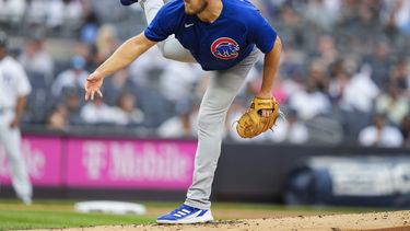 Jameson Taillon de los Cachorros de Chicago lanza en la primera entrada en el encuentro ante los Yanquis de Nueva York el viernes 7 de julio del 2023. (AP Foto/Frank Franklin II)