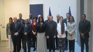 americateve | Representantes de la sociedad civil cubana viajaron a Varsovia para conocer la experiencia de un país exitoso en la reconstrucción democrática post totalitaria.