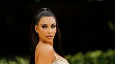 kim kardashian fue multada por usd 1,26 millones por promocionar criptomonedas en estados unidos