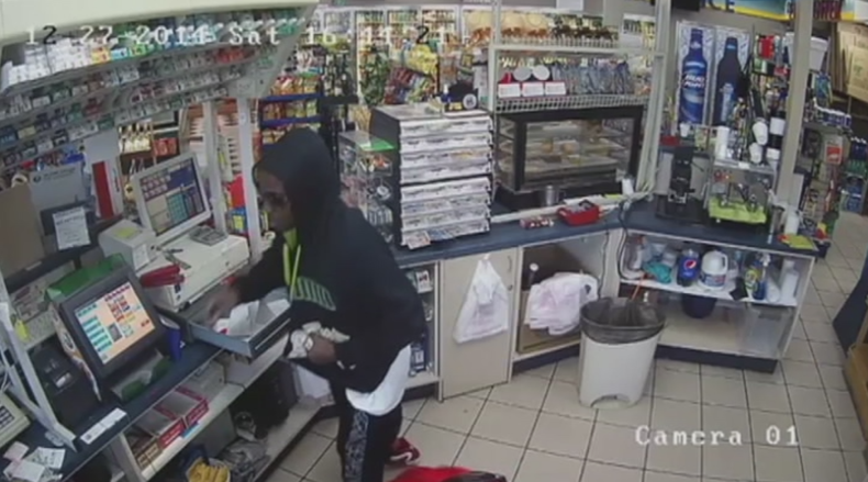ROBAN GASOLINERA HIALEAH.png
