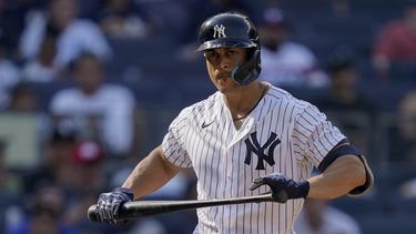 Yanquis añaden a Stanton y Loáisiga a lista de lesionados