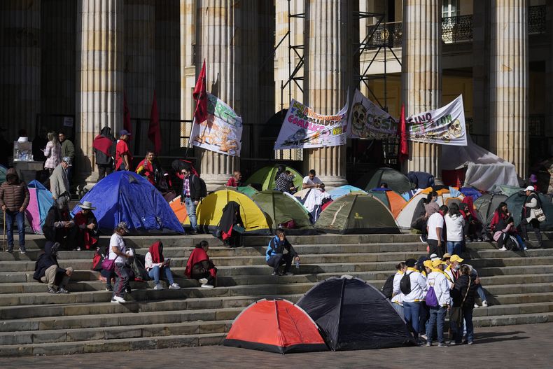 AMS-GEN COLOMBIA-PROTESTA MAESTROS