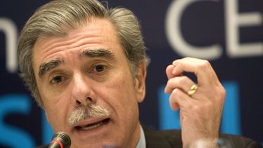 carlos gutierrez narra su conversion en the new york times