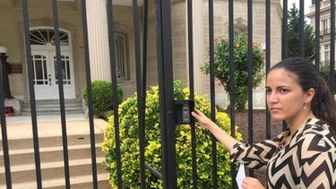 Rosa María Payá tocó las puertas de la recién estrenada embajada de Cuba en EEUU para entregar una carta.