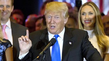 enemigos de trump endurecen ofensiva en su contra