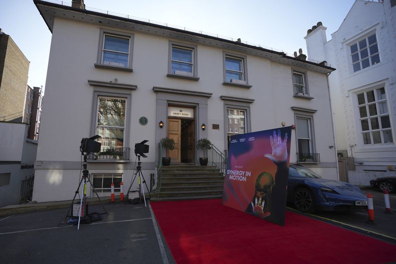 Una vista general del estudio de Abbey Road en Londres el jueves 27 de marzo de 2025. (Foto AP/Kin Cheung)