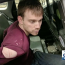 Desnudo y con un rifle, así luce el atacante de Tennessee