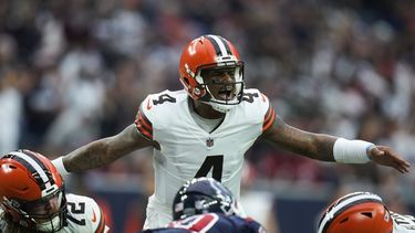 Watson luce oxidado y se lleva abucheos, pero Browns ganan
