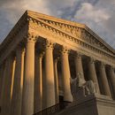 Corte Suprema rechaza intervenir en el futuro del DACA