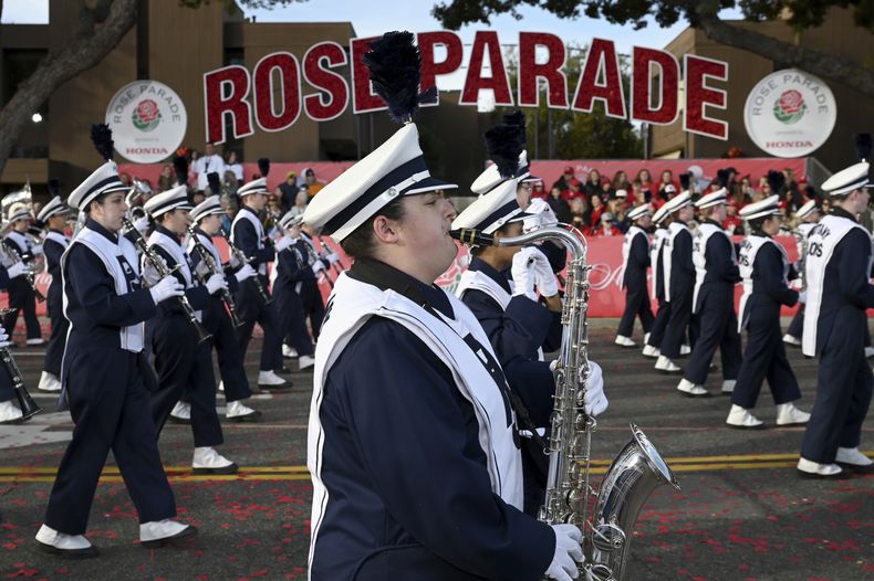DEP-NFL DESFILE DE LAS ROSAS