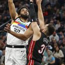 Timberwolves ligan su cuarto triunfo, superan al Heat
