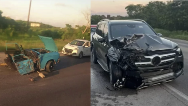 moskvitch impacta contra una camioneta mercedes-benz glc y se parte a la mitad en via blanca