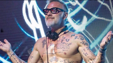 embargan bienes al milionario italiano gianluca vacchi que ha vuelto loco a instagram