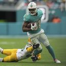 Packers superan a Dolphins, capturan 3 veces a Tagovailoa