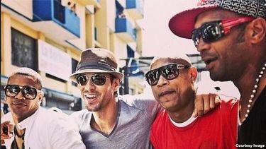 descemer bueno arremete contra gente de zona: ellos cantan solo con artistas internacionales