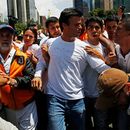 "A Maduro lo va a sacar el pueblo con la constitución en la mano"