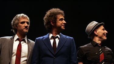 cirque du soleil se inspira en soda stereo