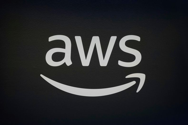 El logo de Amazon en una conferencia en Menlo Park, California el 29 de abril del 2025. (AP foto/Jeff Chiu)