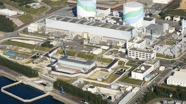 americateve | Esta vista a&eacute;rea tomada el 24 de octubre de 2014 muestra dos reactores nucleares de la planta de Sendai en Satsumasendai, en la prefectura de Kagoshima, al sur de Jap&oacute;n. (Foto AP/Kyodo News) JAPAN OUT, CREDIT MANDATORY