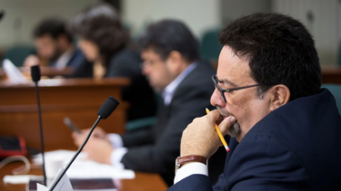 denis marquez presenta nuevamente un proyecto para prohibir los envases de foam