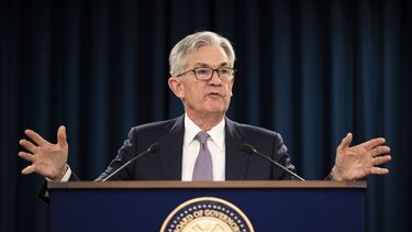 Powell: Virus podría presentar amenaza a la economía de EEUU