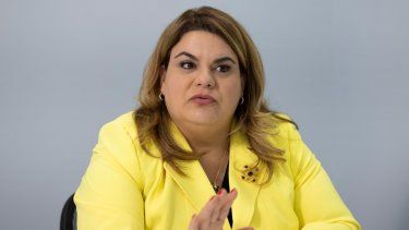 jenniffer gonzalez dice que la atencion sobre el status debe estar en el congreso, no en la onu