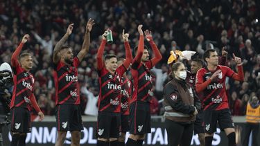 Paranaense toma ventaja ante Palmeiras en semifinales