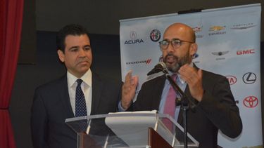 cautela en el sector de autos