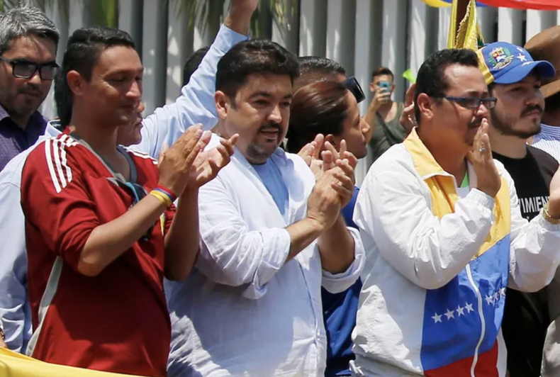 Captura de pantalla 2022-11-18 a la(s) 7.35.46 p.m..png