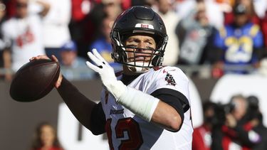 Brady anuncia su regreso a Buccaneers por una campaña más