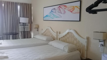 convertido un hotel en hospital pediatrico en ciego de avila por el aumento de casos de covid-19