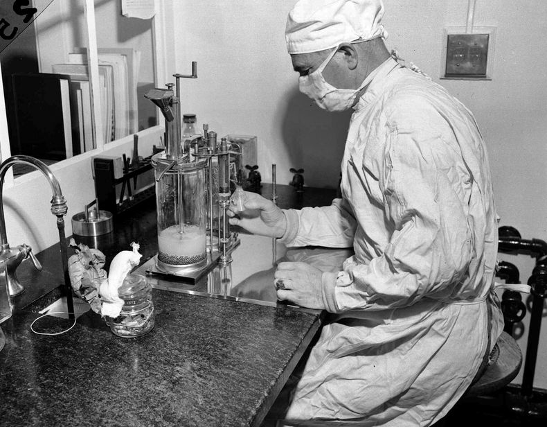AMN-MED_CORONAVIRUS-VACUNAS_VIEJAS-0.jpg