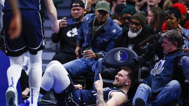 Mavs sobreviven a lesión de Doncic y vencen a Pelicans