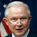 Trump ataca a Sessions al decir “no tengo fiscal general”