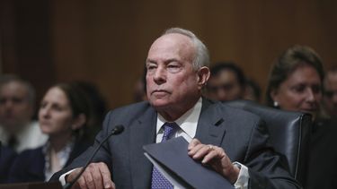 Biden destituye a comisionado de Seguro Social