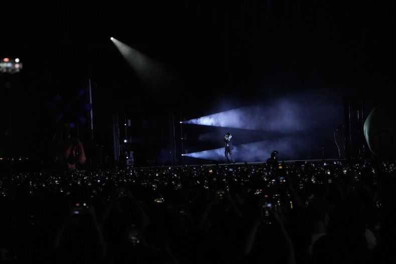 El rapero Kendrick Lamar durante su presentación en el festival AXE Ceremonia en el parque Bicentenario en la Ciudad de México el sábado 23 de marzo de 2024. (Foto AP/Marco Ugarte)