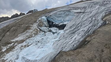 calentamiento mundial aumenta peligro de glaciares alpinos
